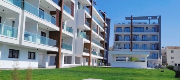 2 bedrooms Apartment in Paphos, Cyprus No. 23064 16