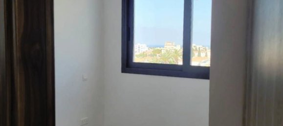 2 bedrooms Apartment in Paphos, Cyprus No. 23064 5