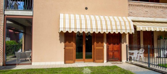 Apartamento de 2 dormitorios en Colico, Italy No. 302654 24