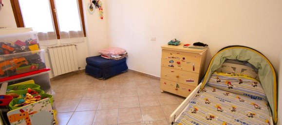 Apartamento de 2 dormitorios en Colico, Italy No. 302654 15