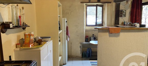 3 bedrooms House in Livry, France No. 283544 4