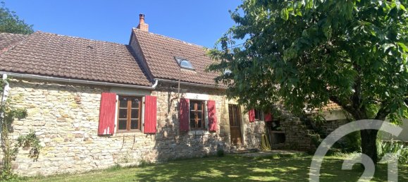 3 bedrooms House in Livry, France No. 283544 2