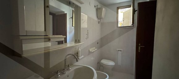 4غرفة منزل في Capistrello, Italy رقم 18488 26