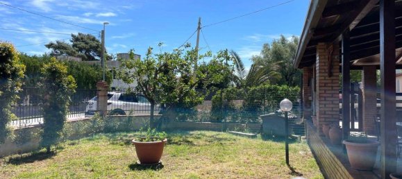 Apartamento de 8 habitaciónes en Simeri Crichi, Italy No. 188733 16