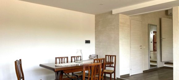 Apartamento de 8 habitaciónes en Simeri Crichi, Italy No. 188733 15