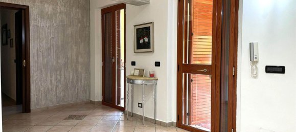 Apartamento de 8 habitaciónes en Simeri Crichi, Italy No. 188733 24