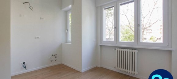 1 bedroom Apartment in Milan, Italy No. 358945 4