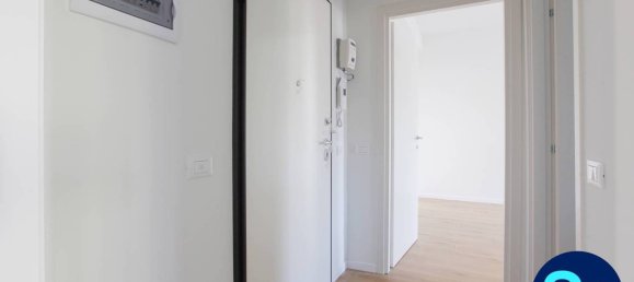 1 bedroom Apartment in Milan, Italy No. 358945 8