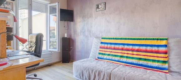 3 bedrooms House in Bondy, France No. 332358 10