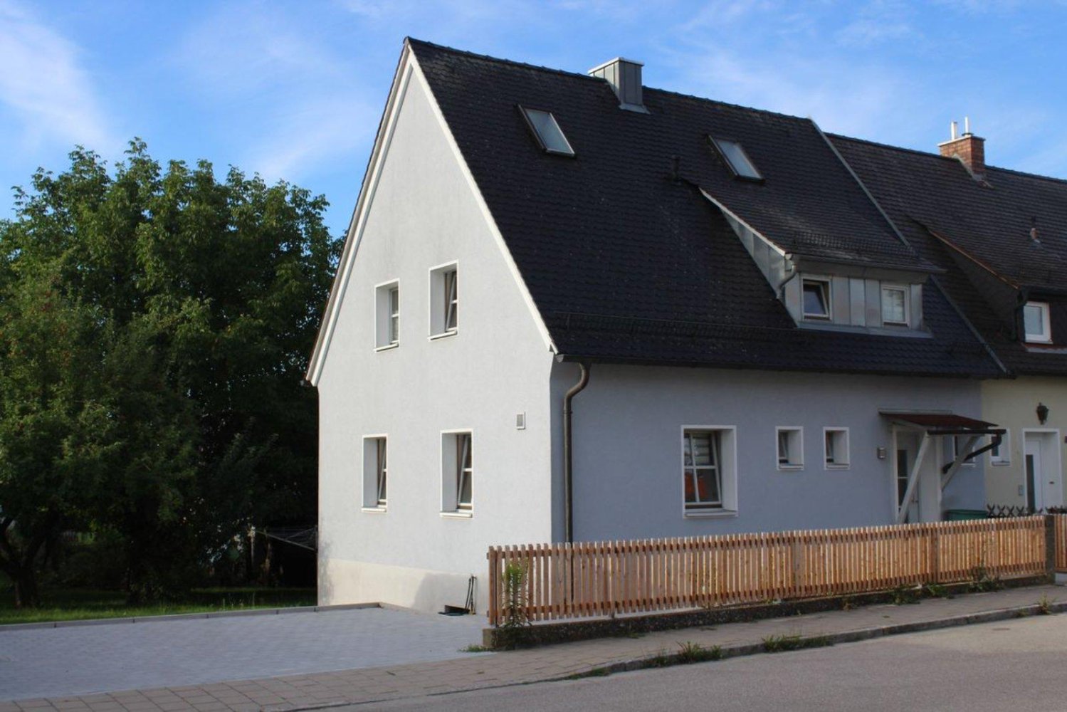 Adosado de 3 dormitorios en Neustadt an der Waldnaab, Germany No. 320555