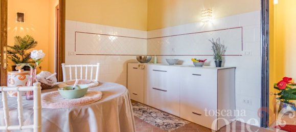 2 rooms Apartment in Casciana Terme Lari, Italy No. 199267 3