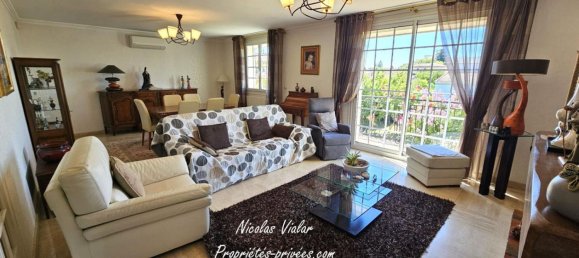 4 bedrooms House in Montelimar, France No. 302332 3