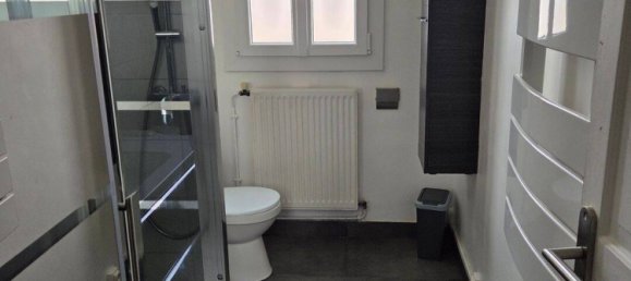 2 Schlafzimmer Wohnung in Courbevoie, France, Nr. 334309 3
