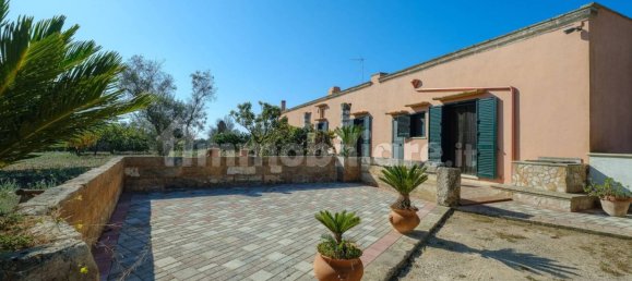 4 غرف نوم فيلا في Sannicola, Italy رقم 231383 42