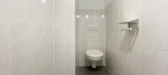 2 rooms Apartment in Hernals, Austria No. 183066 22