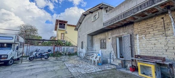 3-salle Villa à San Cesareo, Italy No. 28897 9