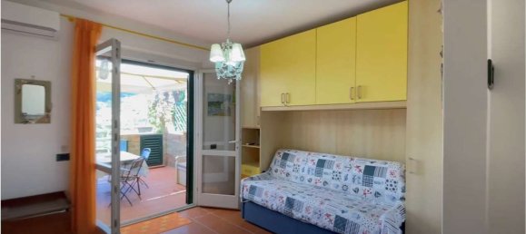 Studio in Portoferraio, Italy No. 132945 7