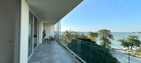 2 bedrooms Condo in Pattaya, Thailand No. 10629 2