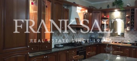 Apartamento de 3 dormitorios en Marsalforn, Malta No. 5657 5