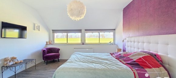 4 bedrooms House in Val-d'Ize, France No. 207051 6