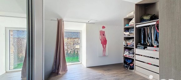 4 bedrooms House in Val-d'Ize, France No. 207051 12