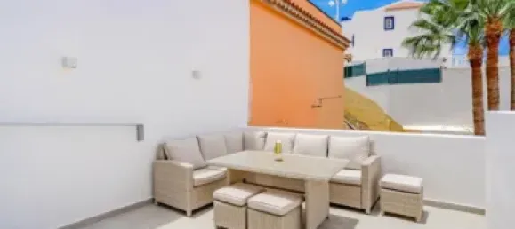 1 غرف نوم منزل ذو طابقين في Adeje, Spain رقم 123680 9