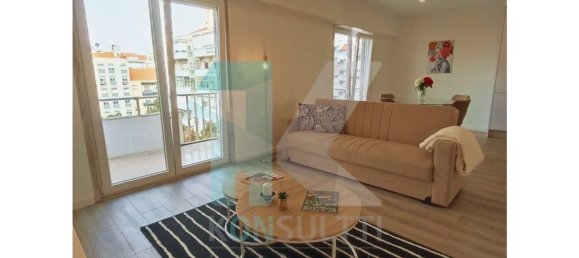 3 bedrooms Apartment in Lisbon, Portugal No. 84832 7