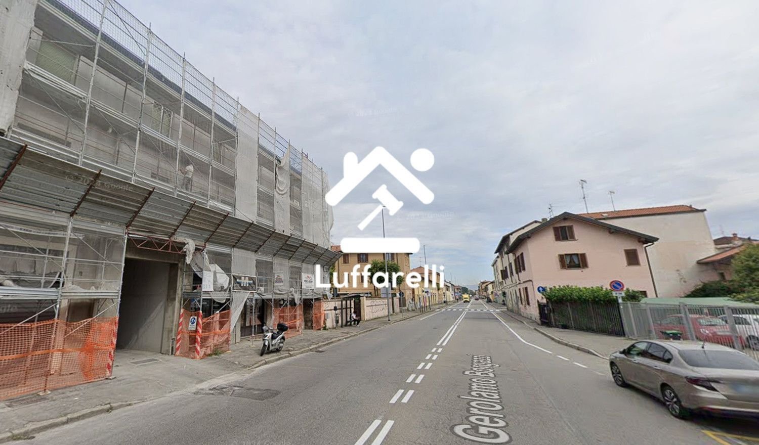 2 rooms Apartment in Monza, Italy No. 8540