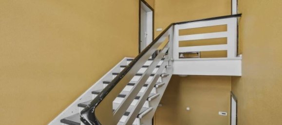 Здание с 1 комнатой в Тегель, Германия № 59844 3