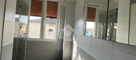 3 bedrooms Apartment in Pordenone, Italy No. 23422 41