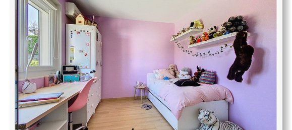 Villa de 3 dormitorios en Villemoirieu, France No. 205036 14