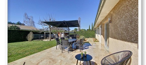 Villa de 3 dormitorios en Villemoirieu, France No. 205036 2