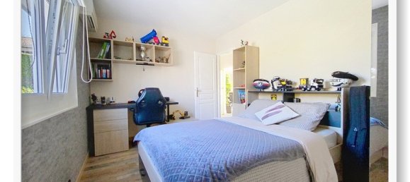 Villa de 3 dormitorios en Villemoirieu, France No. 205036 16