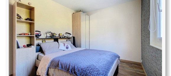 Villa de 3 dormitorios en Villemoirieu, France No. 205036 17