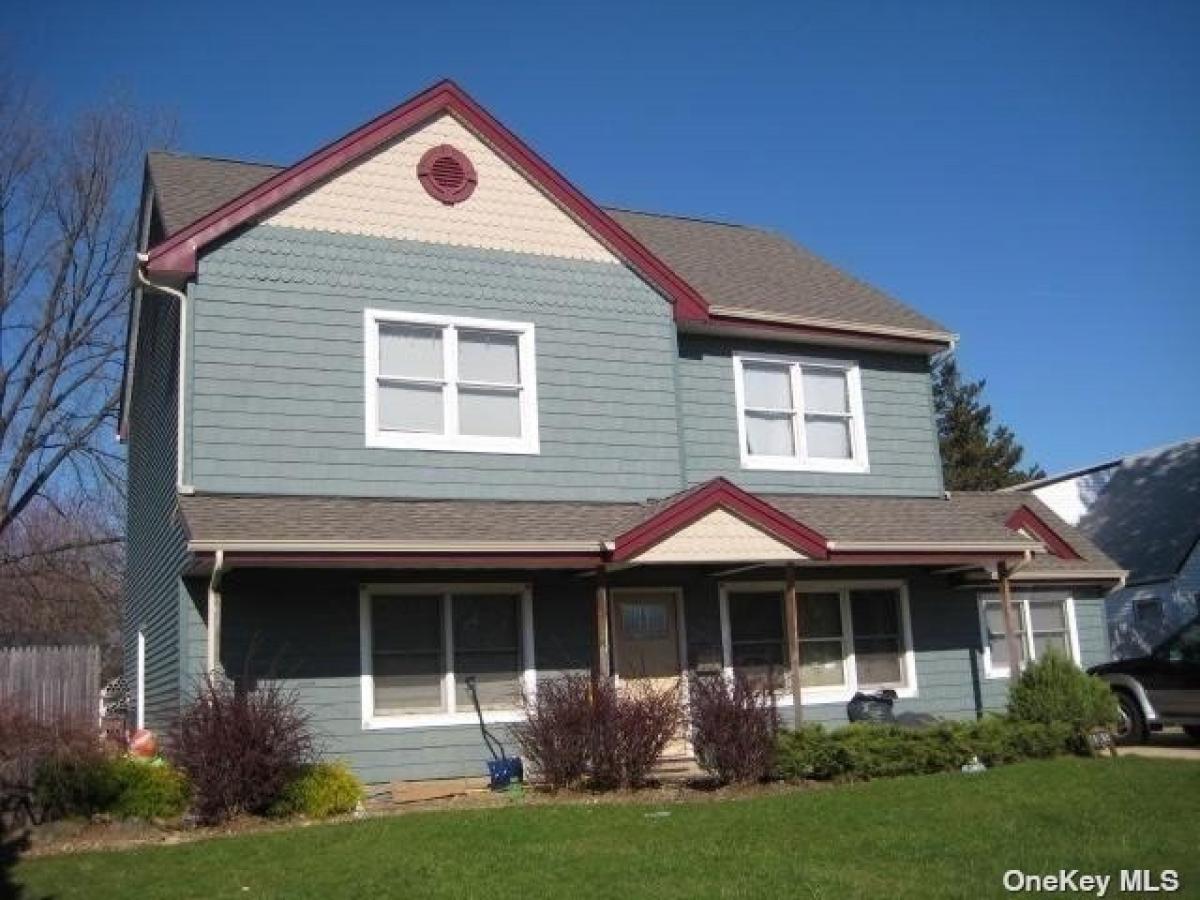 Casa de 4 dormitorios en Bethpage, USA No. 412635