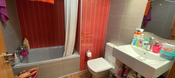 4 bedrooms Apartment in Zaragoza, Spain No. 65283 3