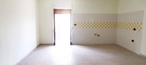 2 Schlafzimmer Wohnung in Montecorvino Rovella, Italy, Nr. 163114 15