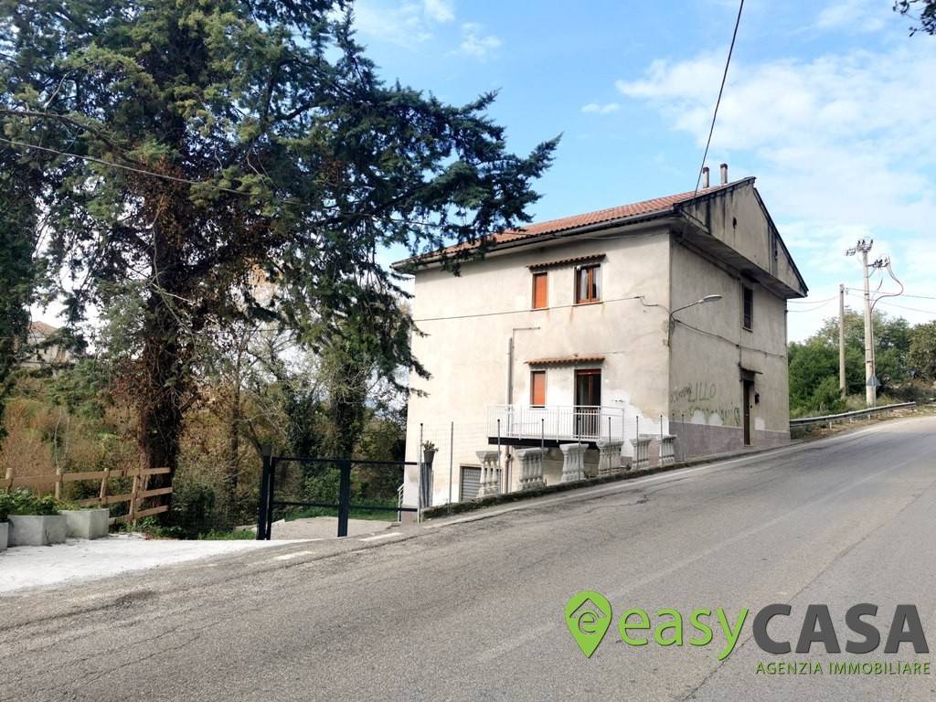 2 Schlafzimmer Wohnung in Montecorvino Rovella, Italy, Nr. 163114