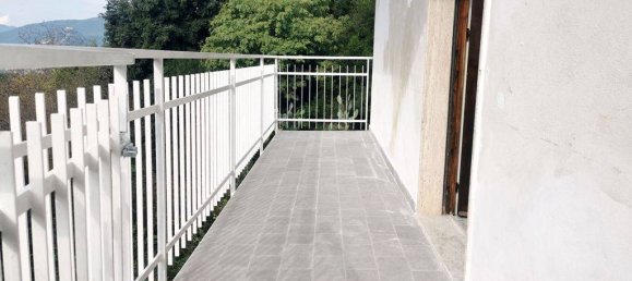 2 Schlafzimmer Wohnung in Montecorvino Rovella, Italy, Nr. 163114 12