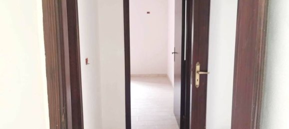 2 Schlafzimmer Wohnung in Montecorvino Rovella, Italy, Nr. 163114 22