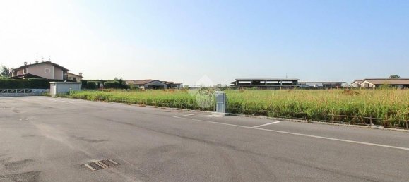  قطعة أرض في Gussago, Italy 14686متر مربع رقم 378708 6