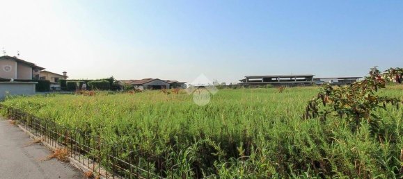  قطعة أرض في Gussago, Italy 14686متر مربع رقم 378708 2