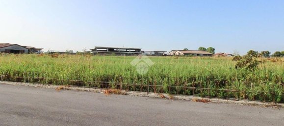  قطعة أرض في Gussago, Italy 14686متر مربع رقم 378708 5