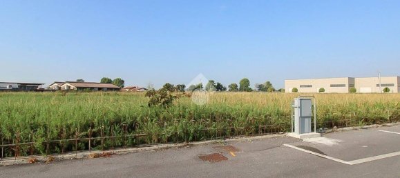  قطعة أرض في Gussago, Italy 14686متر مربع رقم 378708 18