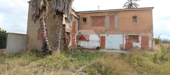 4 bedrooms House in Carcaixent, Spain No. 160228 4