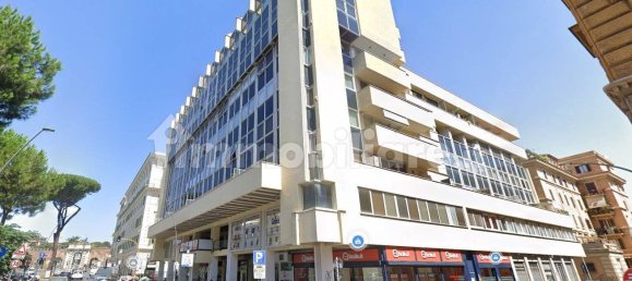 3 bedrooms Apartment in Rome, Italy No. 324645 7