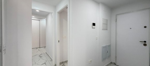 2 Schlafzimmer Wohnung in Torrevieja, Spanien, Nr. 365825 3
