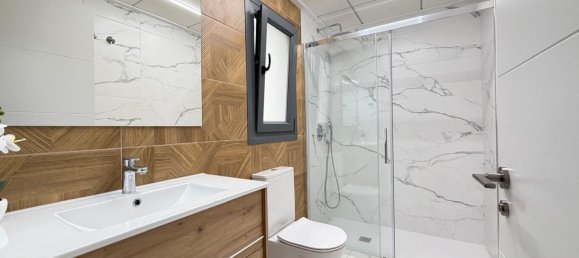 2 Schlafzimmer Wohnung in Torrevieja, Spanien, Nr. 365825 10