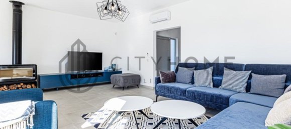 4 bedrooms House in Quarteira, Portugal No. 111684 3