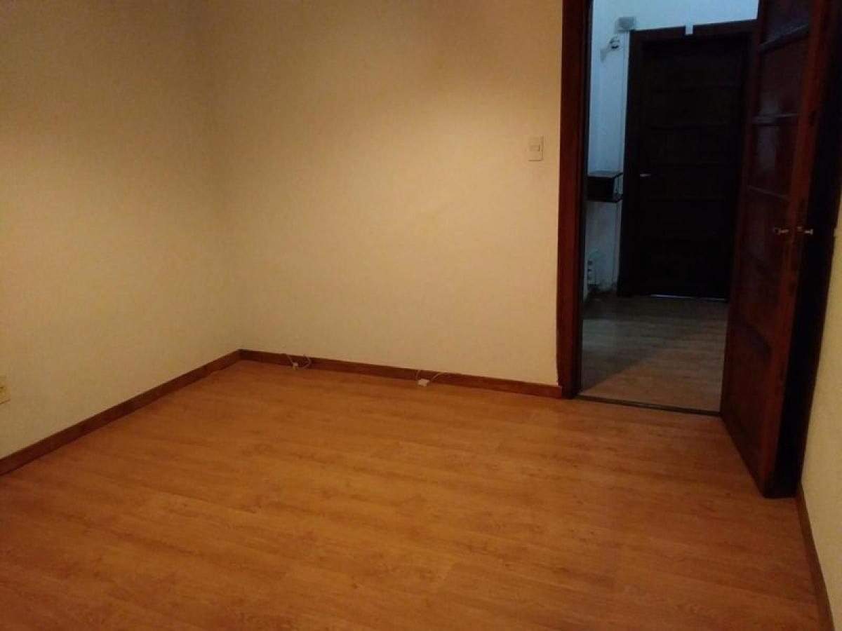 3 Schlafzimmer Haus in Buenos Aires, Argentina, Nr. 73078